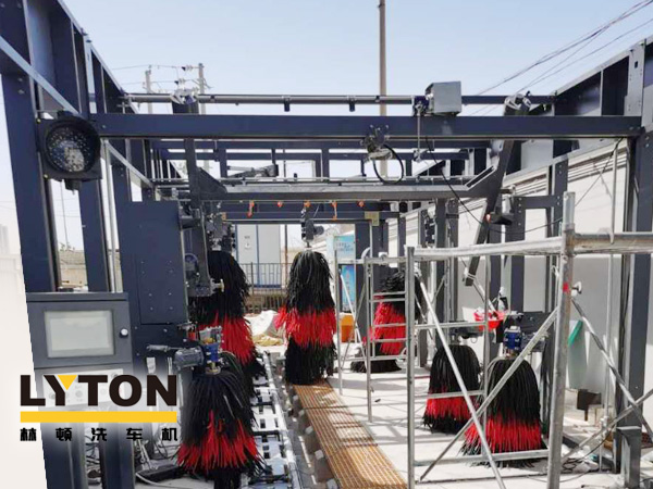 樹成品油終端市場核心競爭能力，打造一站式增值服務平臺！常州耀昌加油站配置林頓經典FX/80系列隧道連續式洗車機