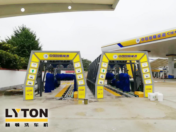 當前加油站要不要配備電腦洗車機，對此您有什么好的建議？