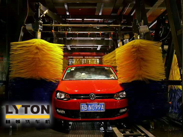 AI已經來臨，人工一去不復返！洗車更便捷電腦控制的電腦洗車機讓洗車成為一種享受！