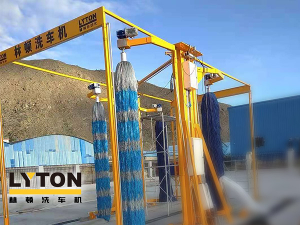 雪域高原、世界屋脊——林頓全自動洗車機（大型通道式巴士洗車機）走進西藏