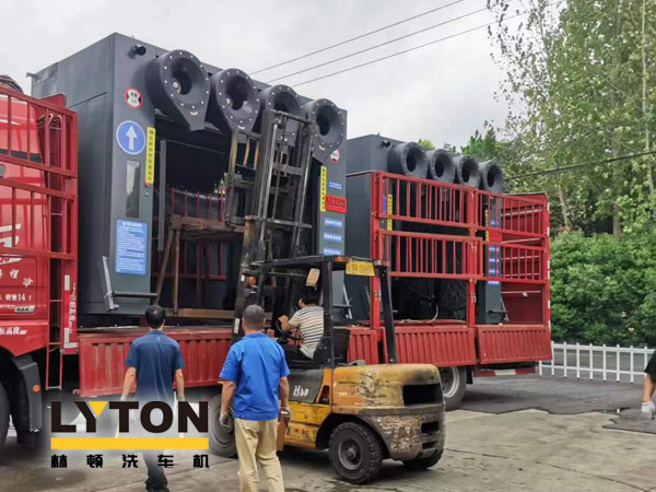 全力以赴促生產，全自動洗車機發貨忙不停！秋天是收獲的季節，九月加油，林頓加油！