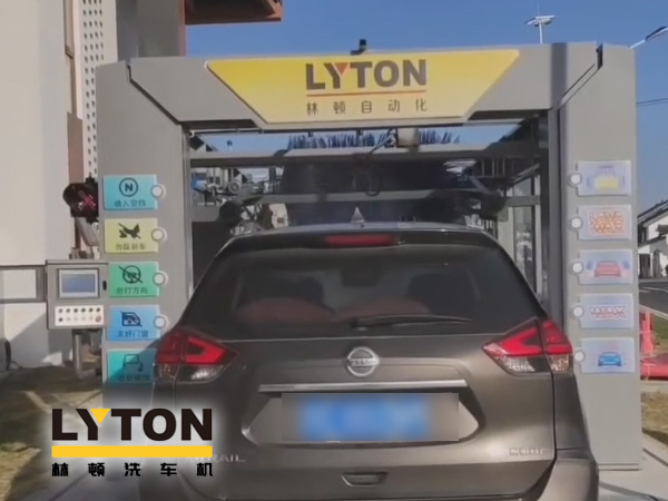 江南古鎮周莊網紅打卡加油站全自動洗車機安裝完工！現調試洗車！