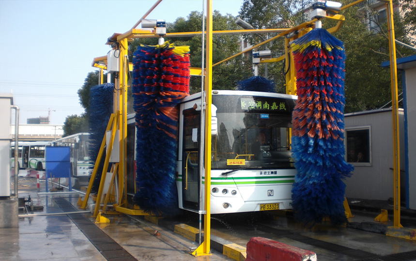 FX-11系列隧道連續式洗車機